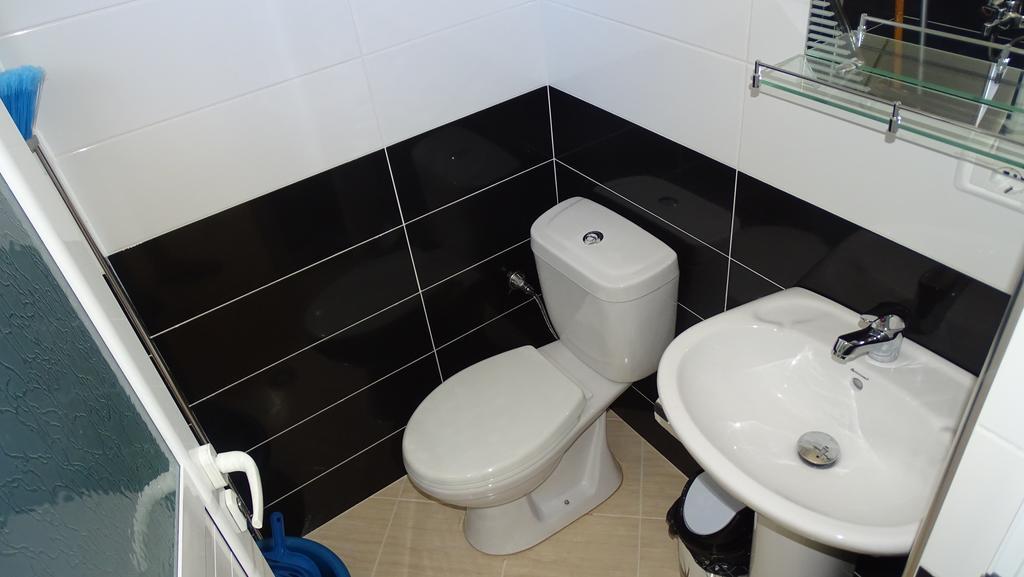 Modern Sea View Apartment Εξαμίλιο Εξωτερικό φωτογραφία